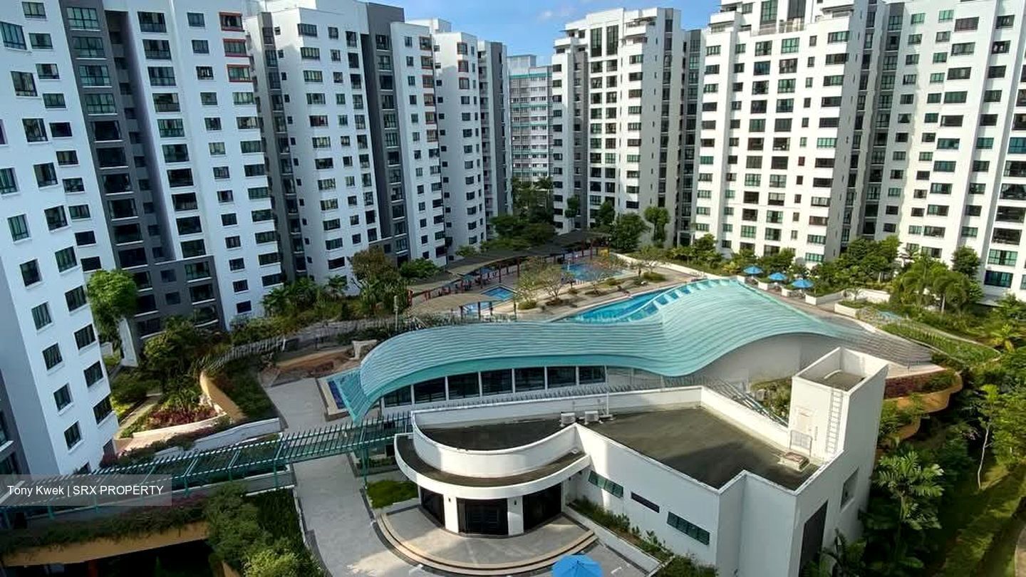 Woodsvale (D25), Condominium #579575301